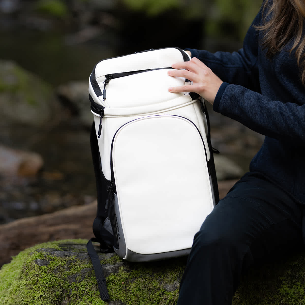 Stormtech Oregon 24 Cooler Backpack 10