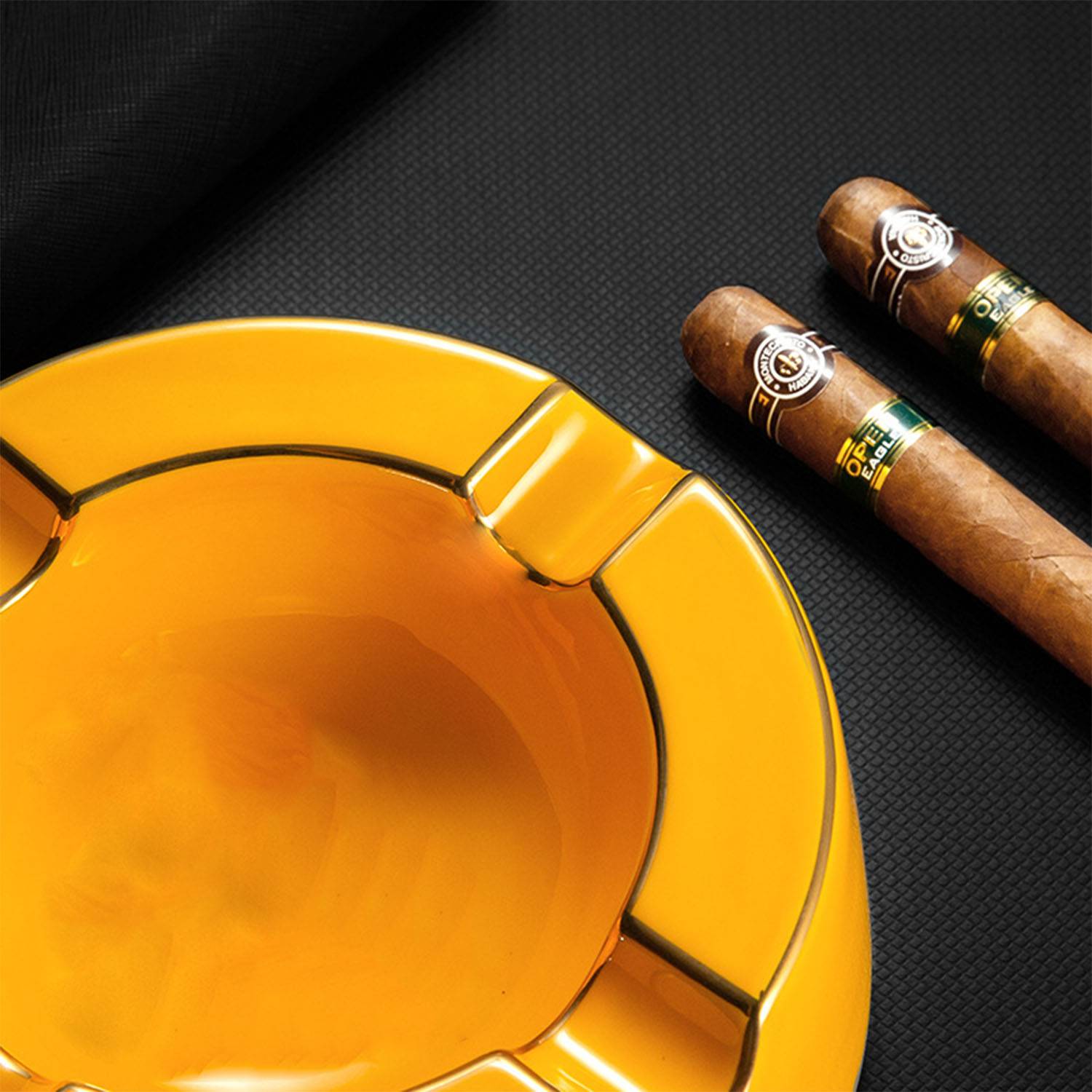 Ceramic cigar ashtray for home use 5