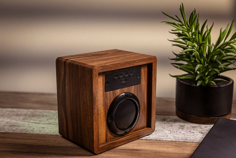 Orbit Wood Grain Mirror Light-Up Speaker 39