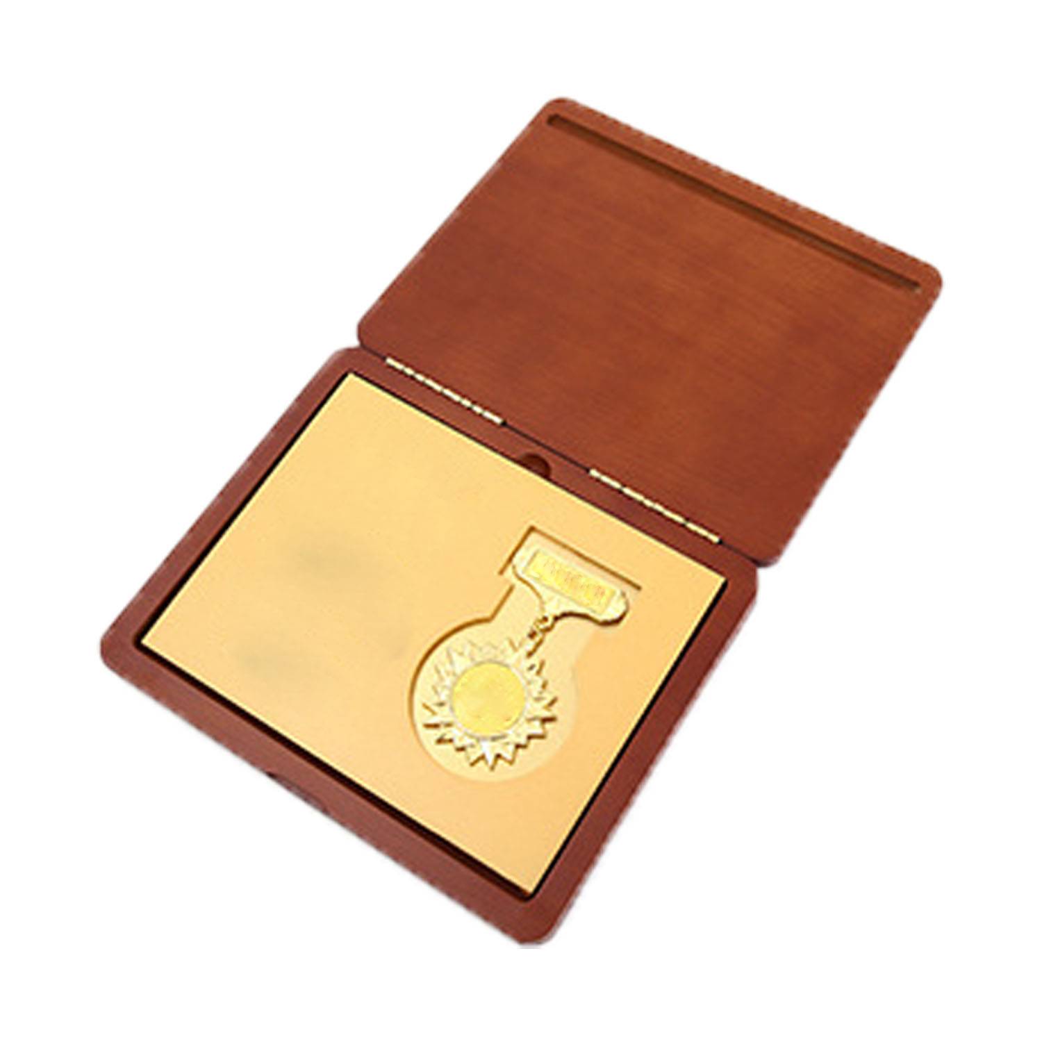 Medal With Wooden Box Commemorative Prize 6