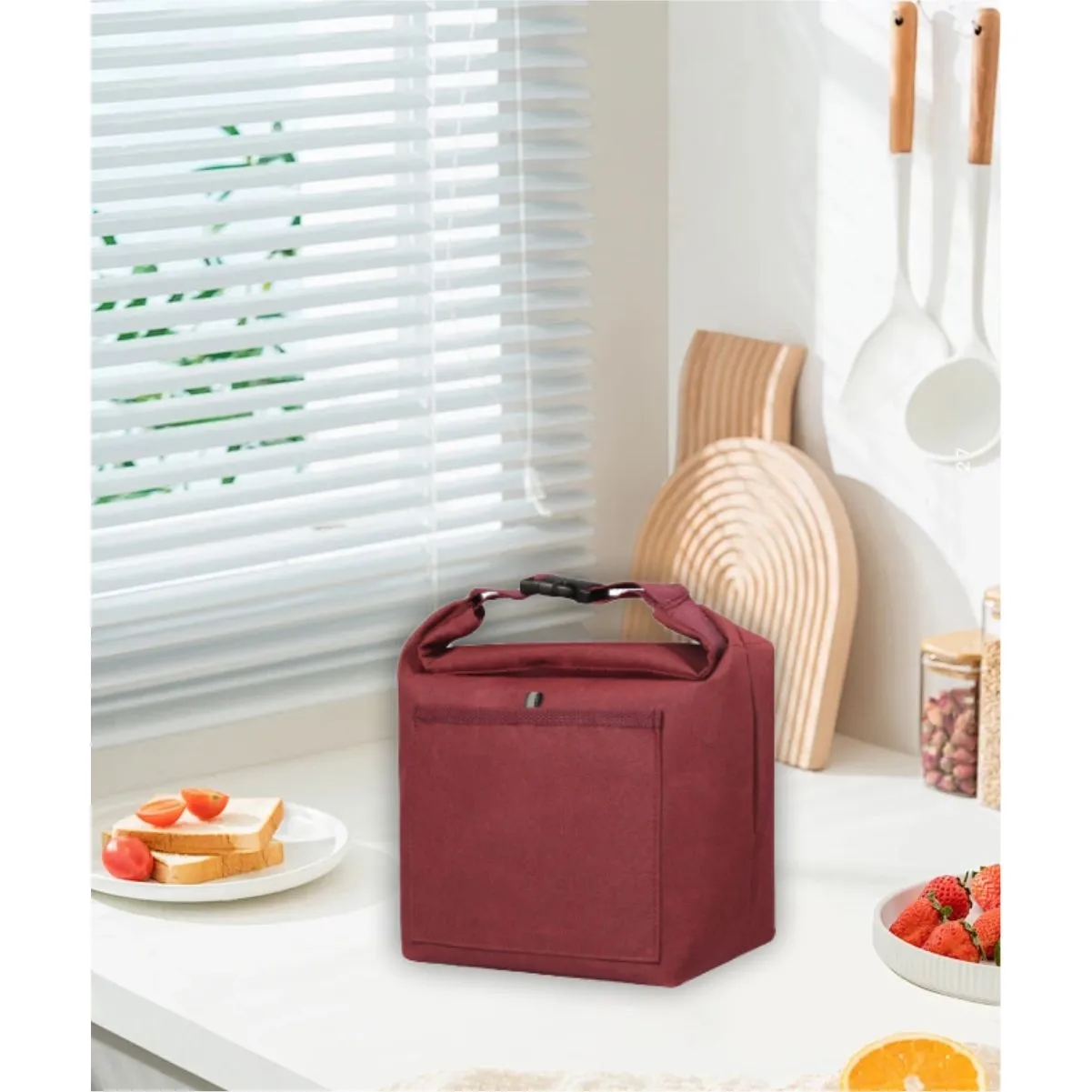 Reusable Insulated Tote Lunch Bag Cooler With Buckle Closure 1