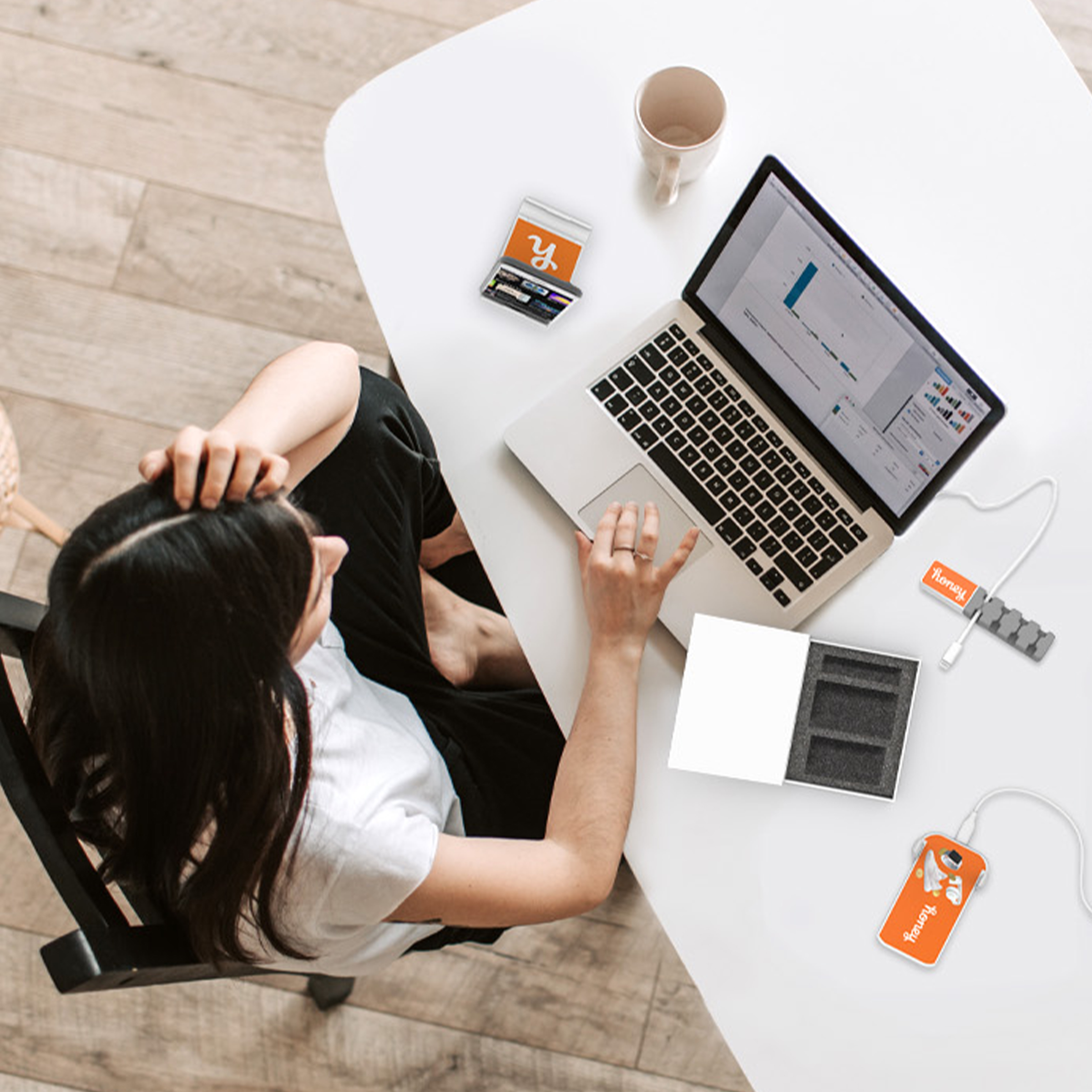 Boost Box Kit: Extend WiFi and boost productivity gift set 3
