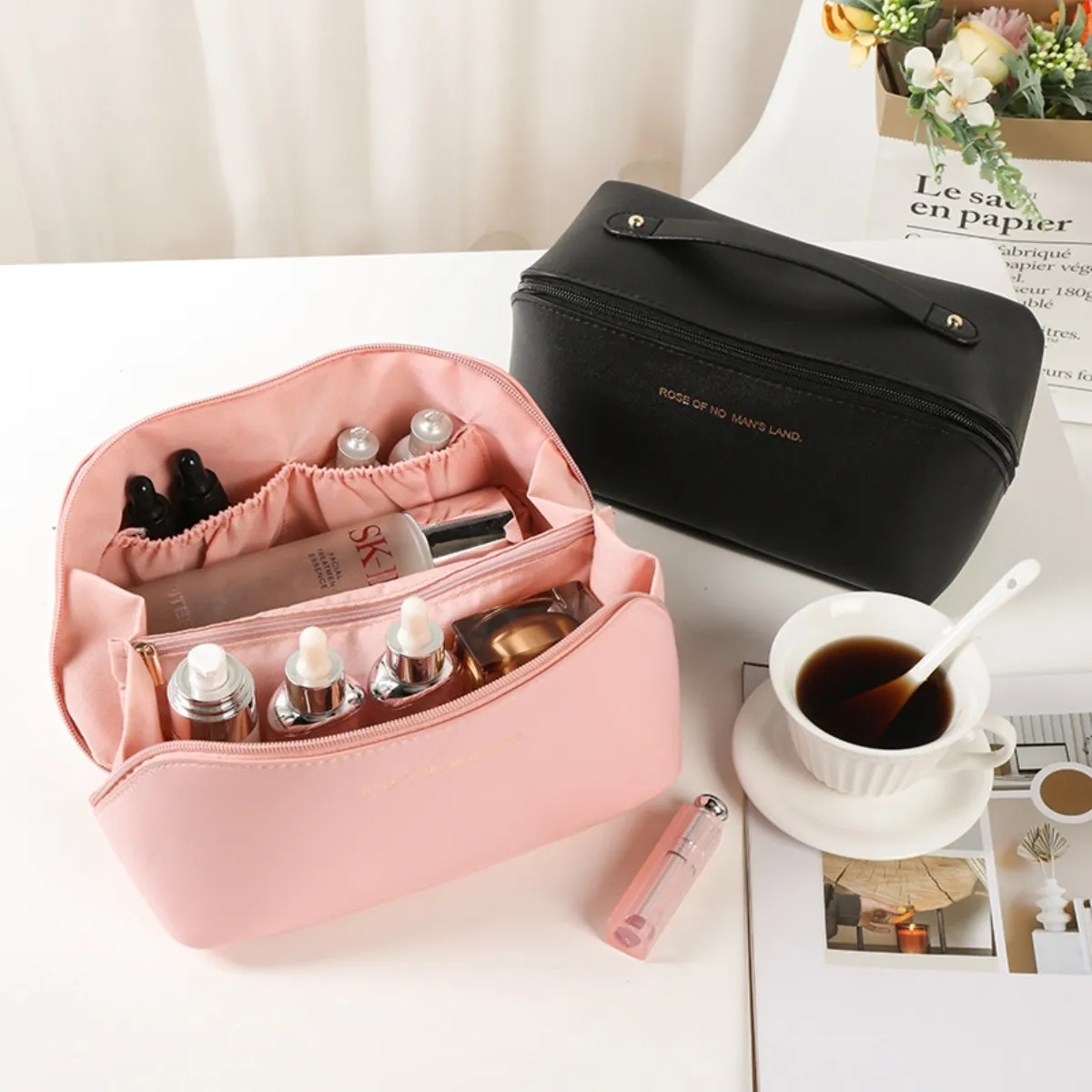 Square toiletry bag 7