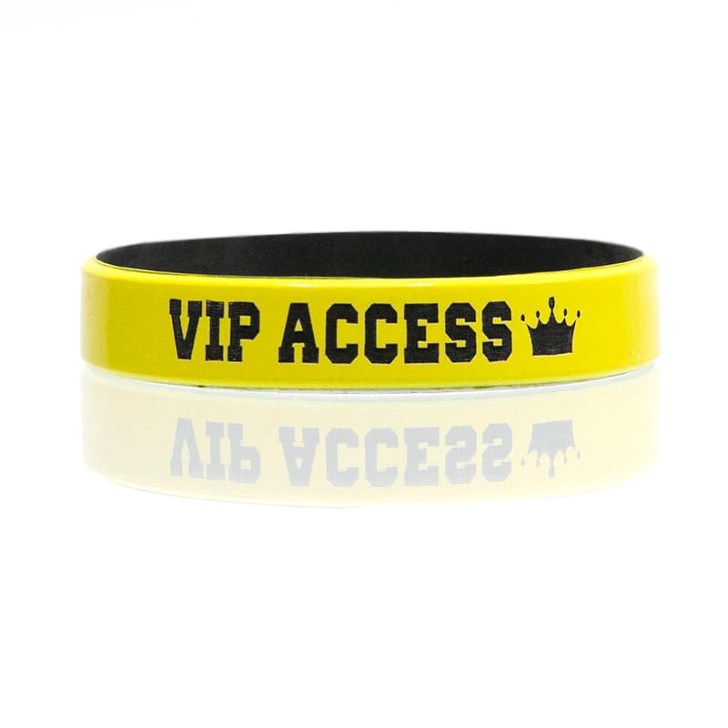 Color Coat Wristbands 63