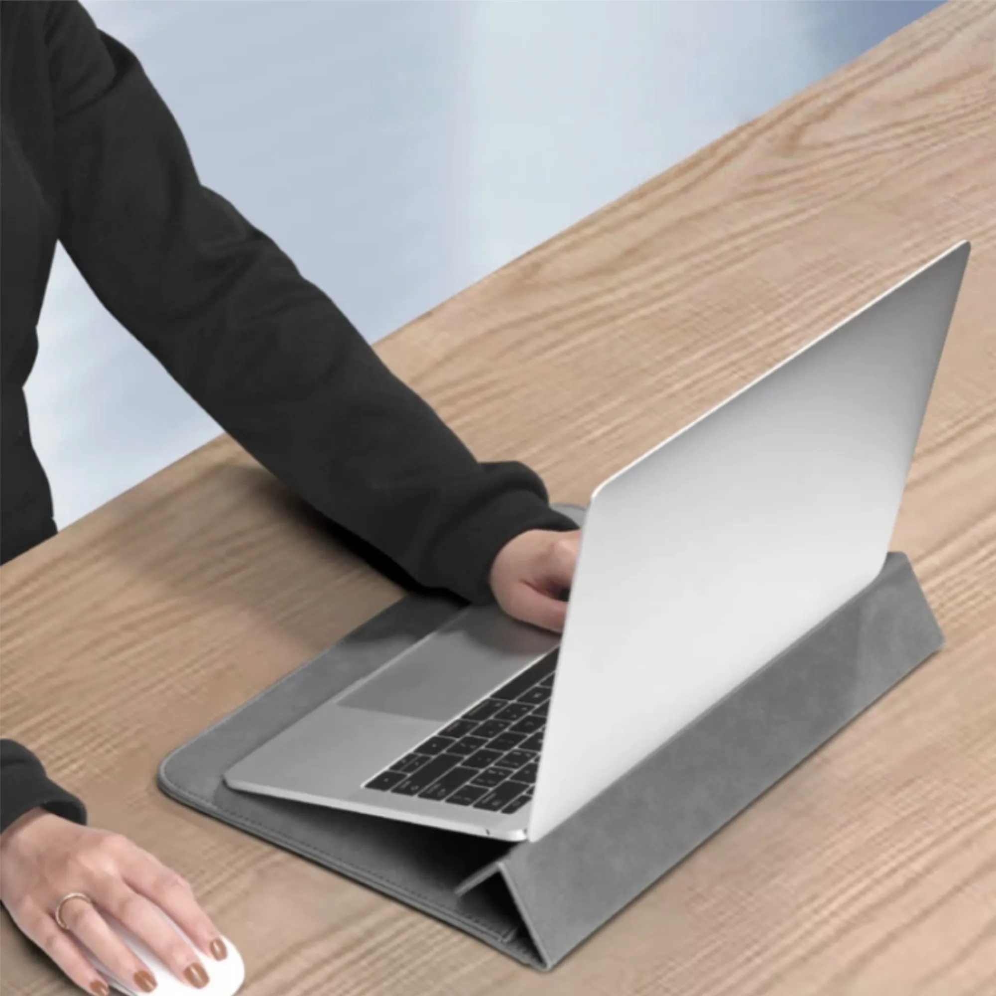 PU Leather Laptop Sleeve Protective Case With Stand 1