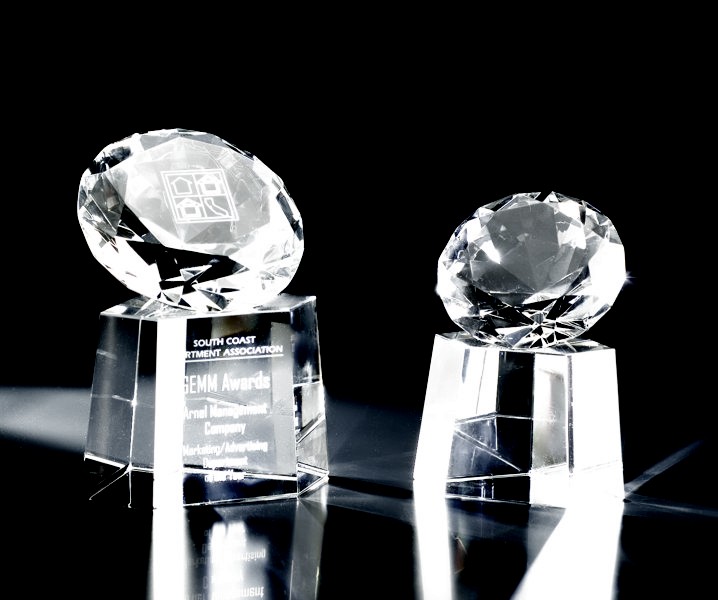 Designer Crystal Crystal Diamond on Base Award 1