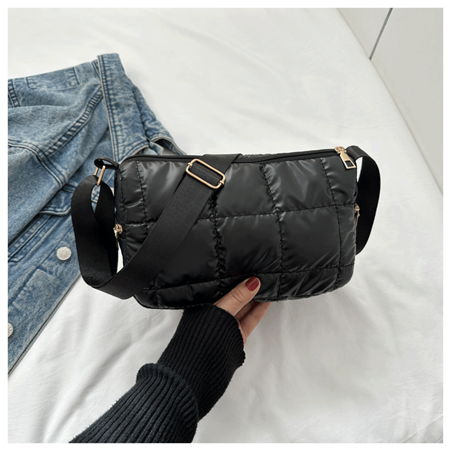 Winter New quilted Grid Small Square Puffer Crossbody Bag 16