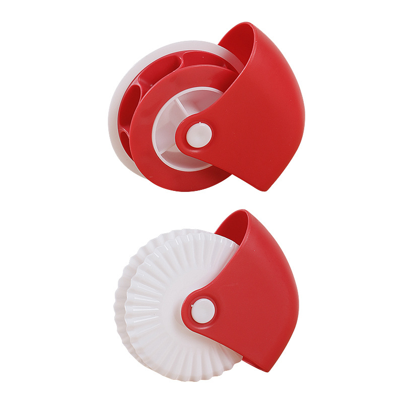 Manual Pastry Cutting Wheel For Kitchen Pasta Dough 1