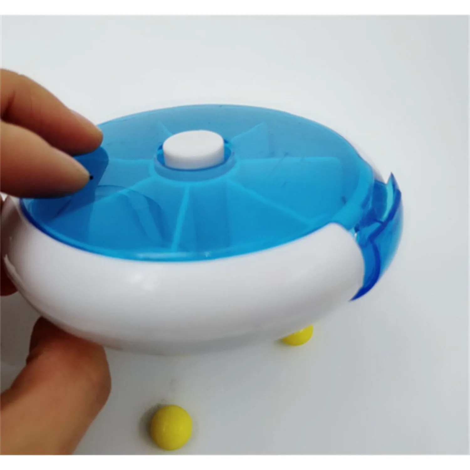 7 Days Round Twist Pill Box 2