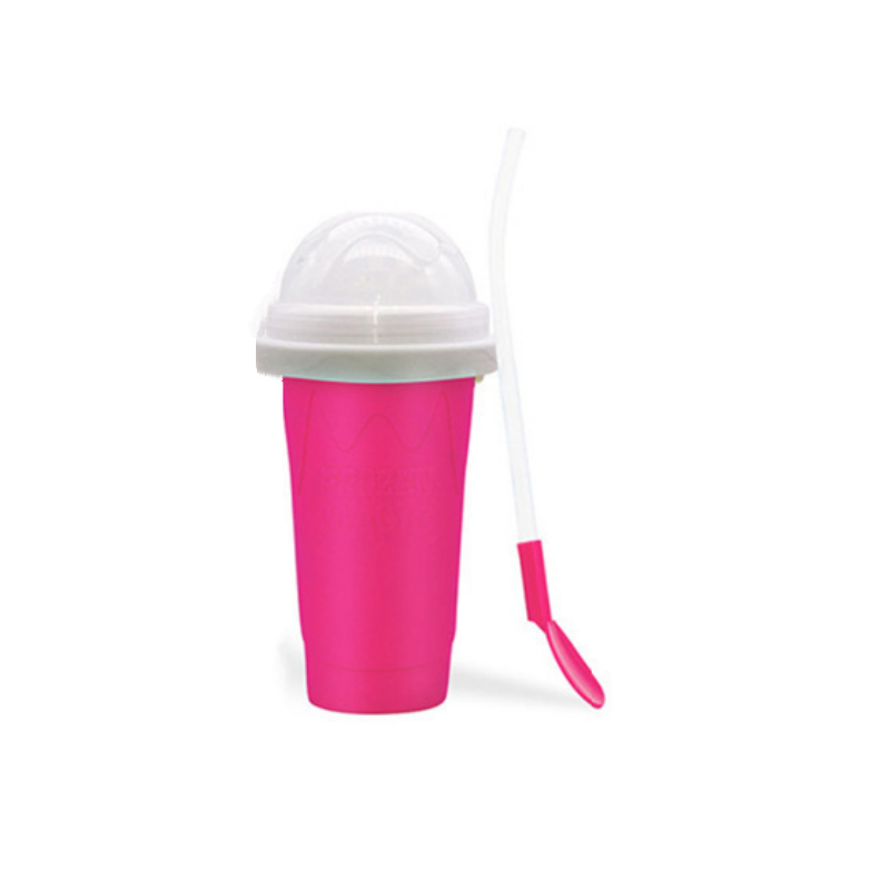 10oz Slushie Maker Squeeze Cup 1