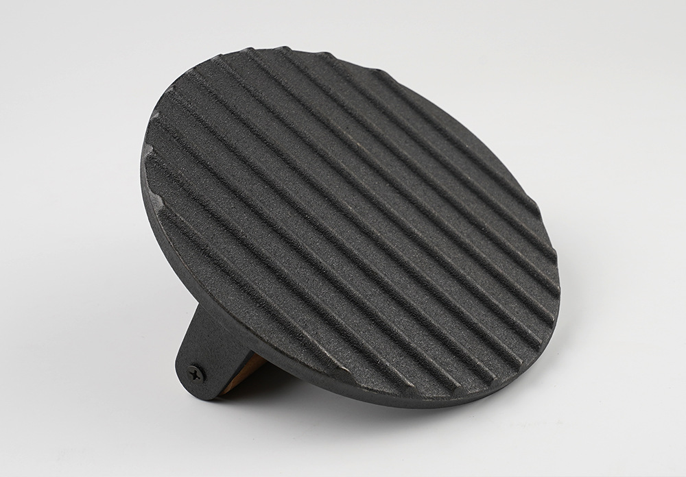 Cast Iron Smash Burger Press With Wood Handle 2