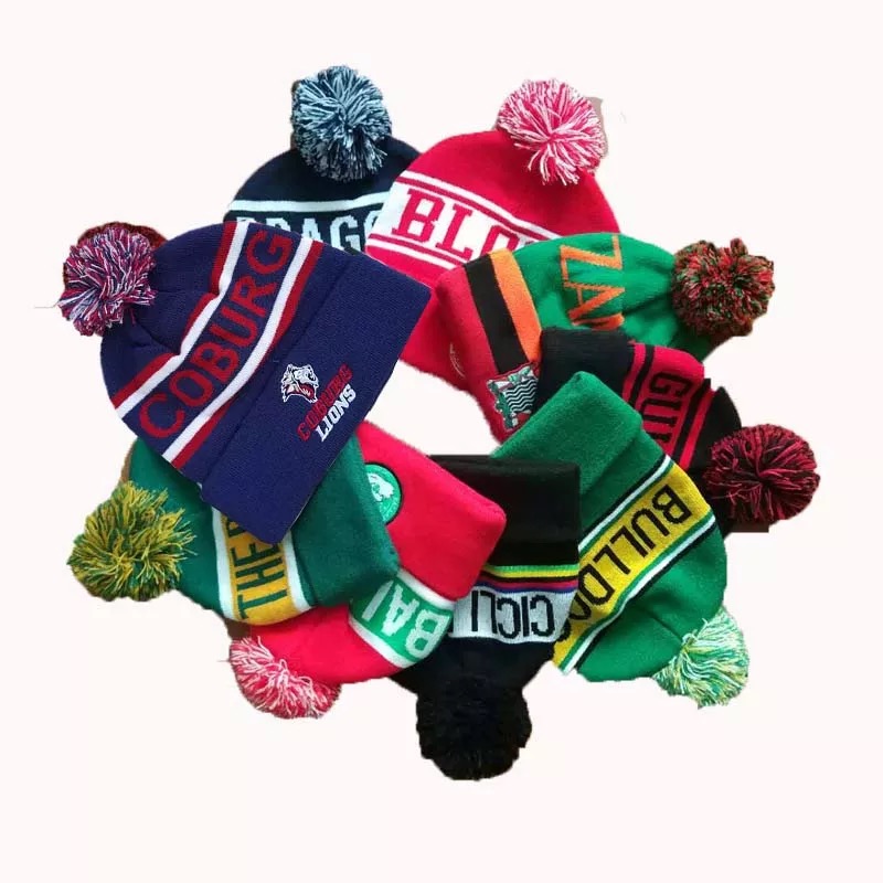 Jacquard knitted beanie hat with pom/ Bobble hat 2