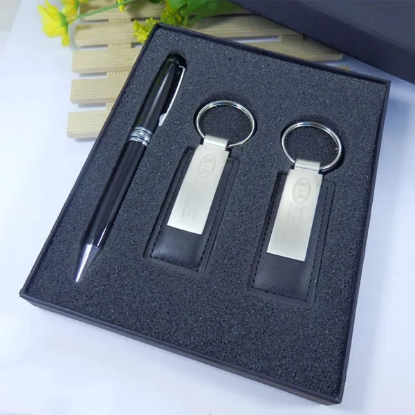 Business Metal Pen And Leatherette Keychain Gift Set 7