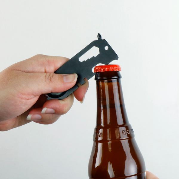 Spark Multi-Tool with Light 8