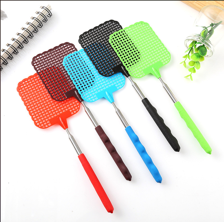 Plastic Fly Swatter with Retractable Metal Pole 1