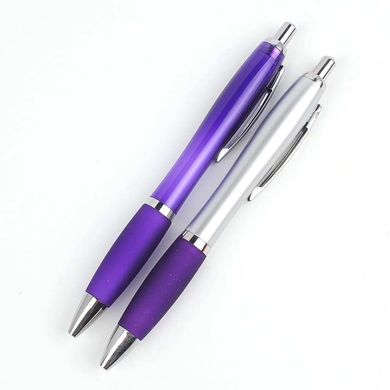 Click Plastic Pens 2