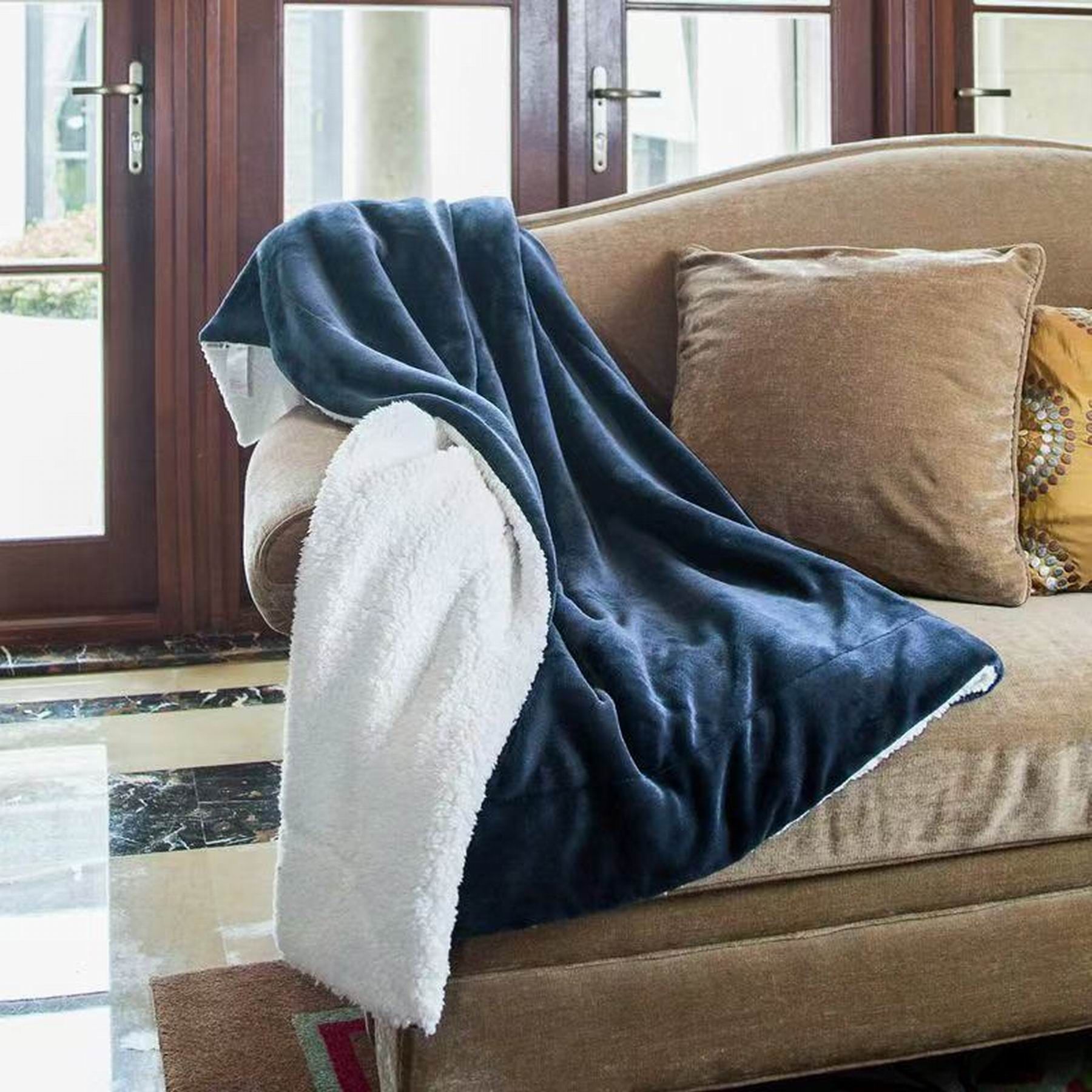 Sherpa Fleece Blanket 11