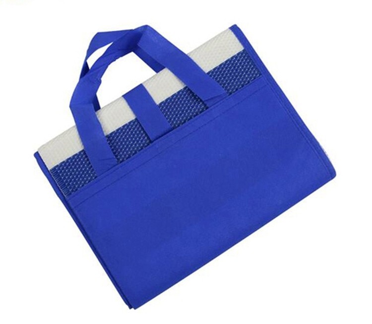Laminated PP Waterproof Outdoor Beach Mat/Picnic Mat 1