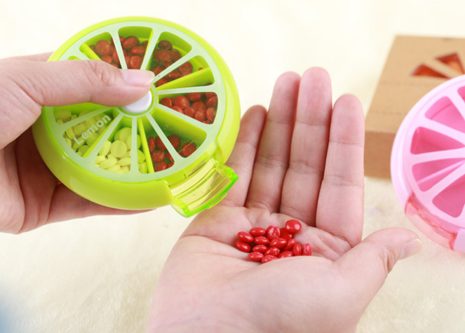 Round 7 Compartments Fruit Shaped Pill Box 4