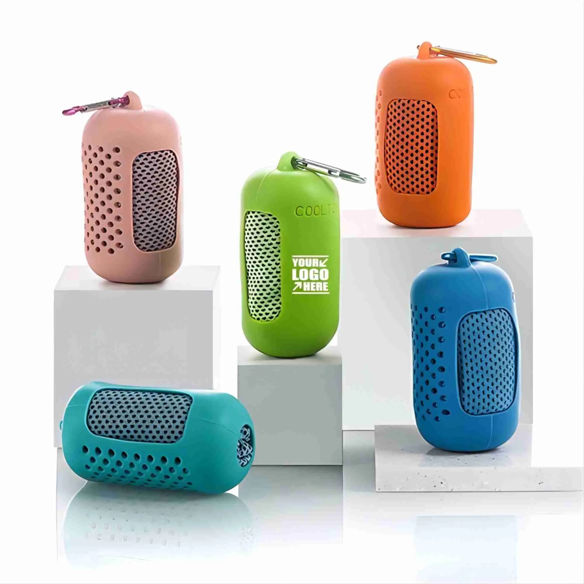 Quick Drying Ice Towel w/ Hanging Silicone Case