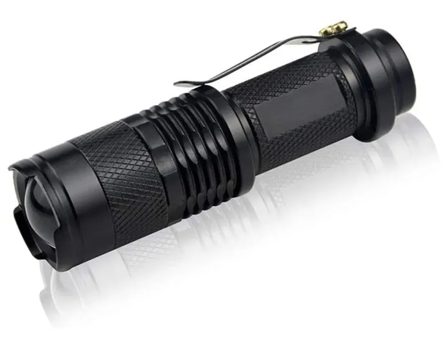 Flashlight with Clip 6