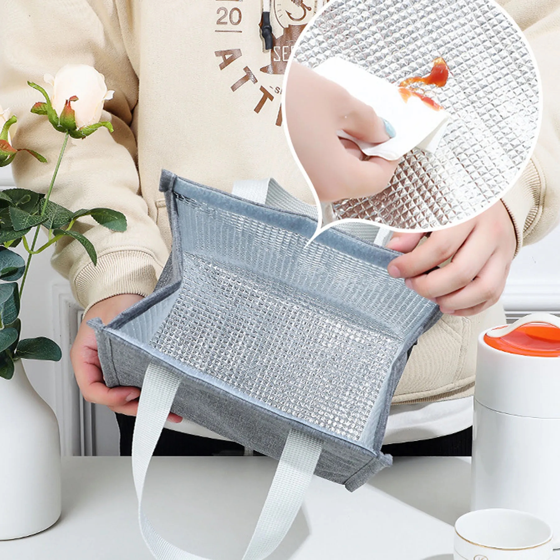 Simple Handheld Insulation Bag 8