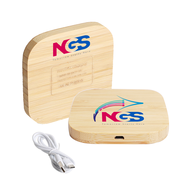 Square Eco-Friendly Bamboo Wireless Charger 6