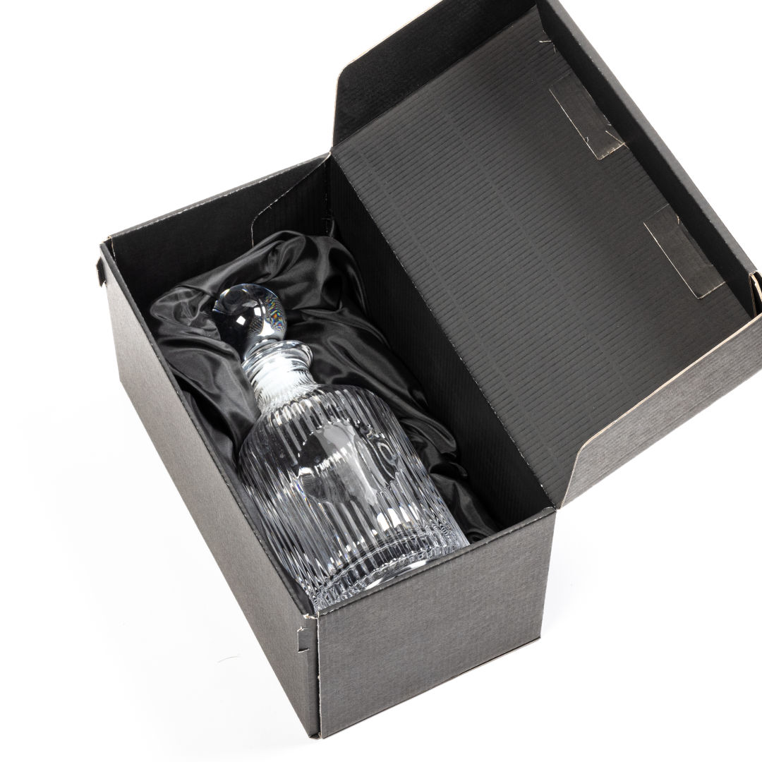 Dillard Decanter & Lid 4