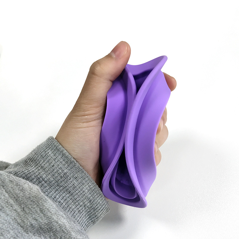 Foldable Makeup Brush Cleaner Cleaning Bowl--Round Shape 15