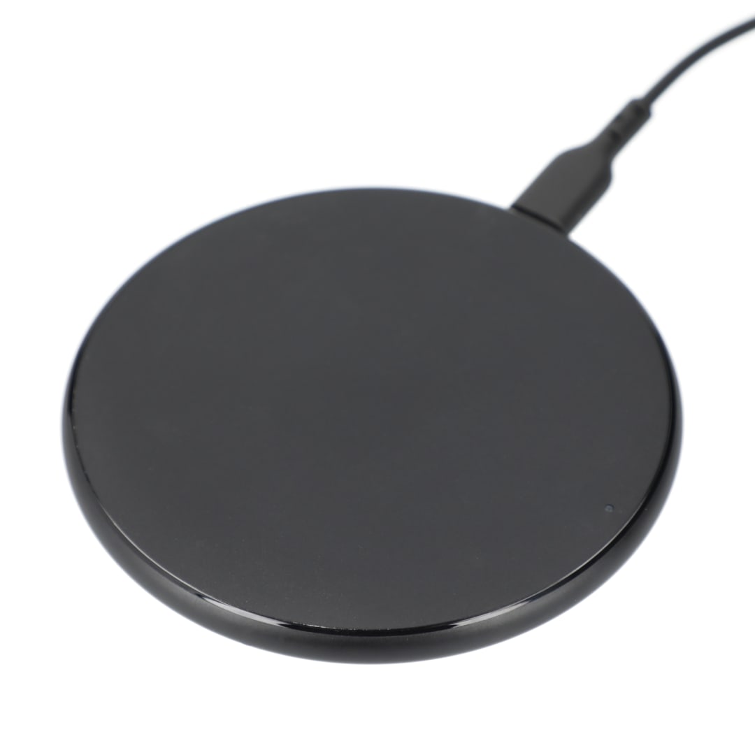 Kwik Qi Certified 15W Wireless Charging Pad 42
