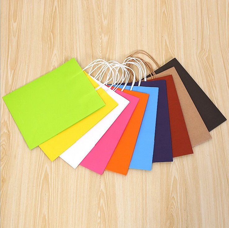 Polychrome white kraft paper bag for environmental protectio 3