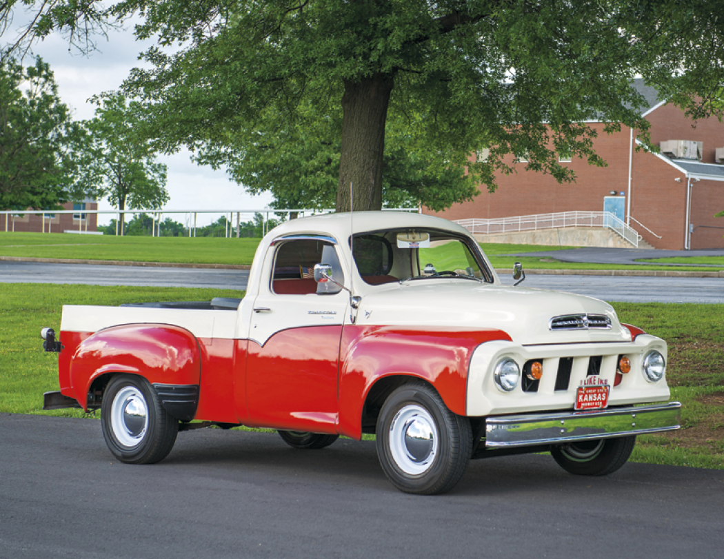 Good Value™ Treasured Trucks - Spiral Calendar 13