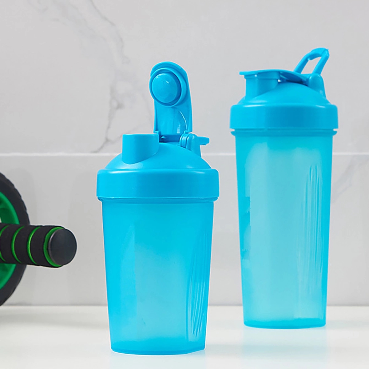 Shaker Bottle 4