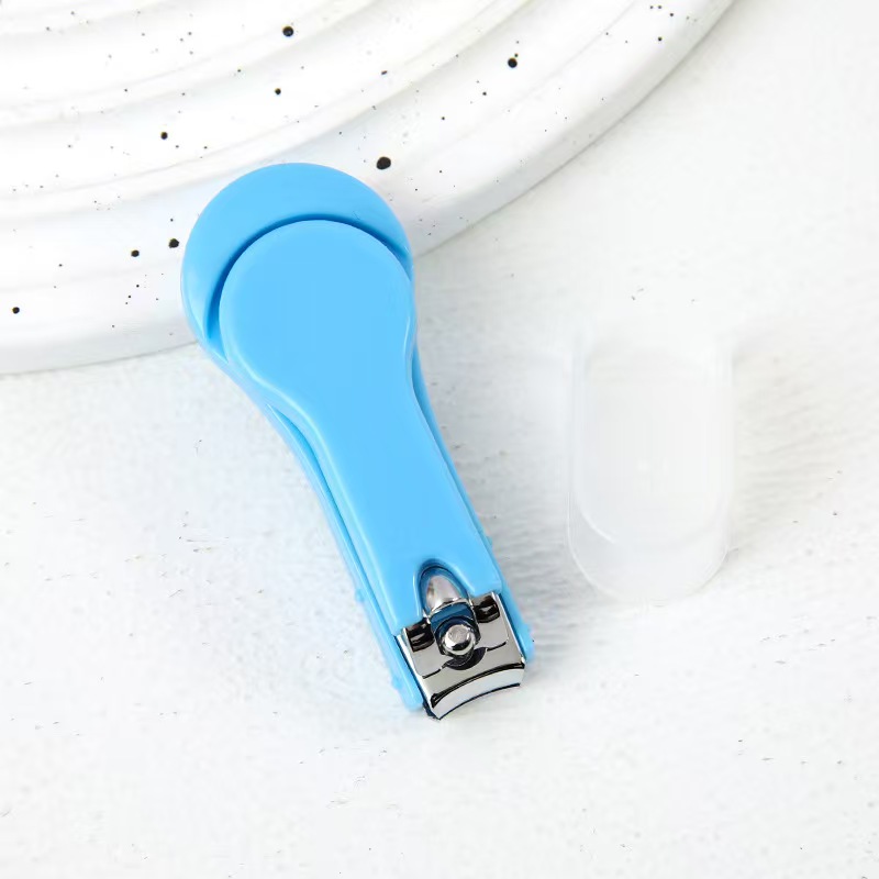 Candy Color Nail Clippers 3
