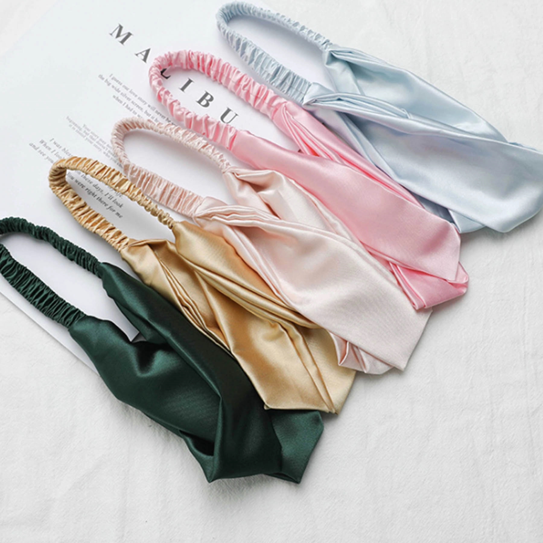 Silk Eye Mask with Headband and Pouch 3