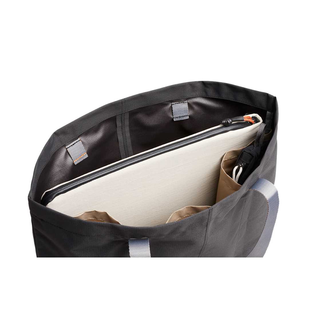 Bellroy Lite Recycled 16" Laptop Sleeve 33