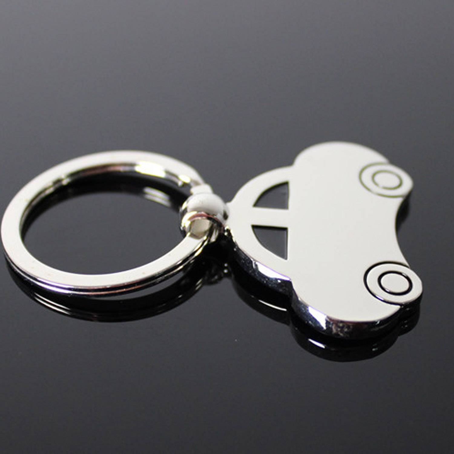 Creative Model Couple Beetle Vintage Car Metal Keychain 3