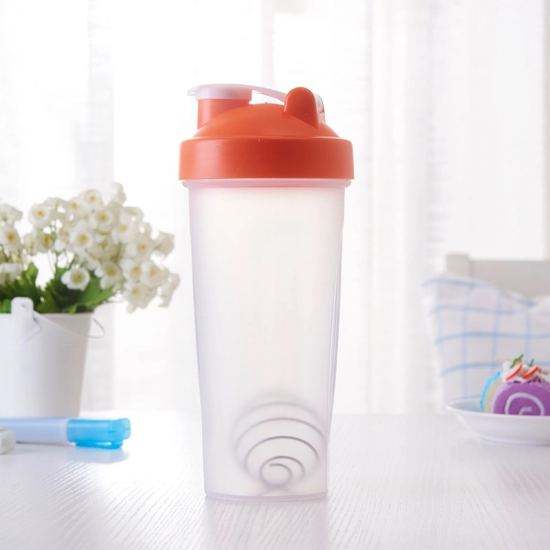 20oz Blender Shaker Water Bottle 2