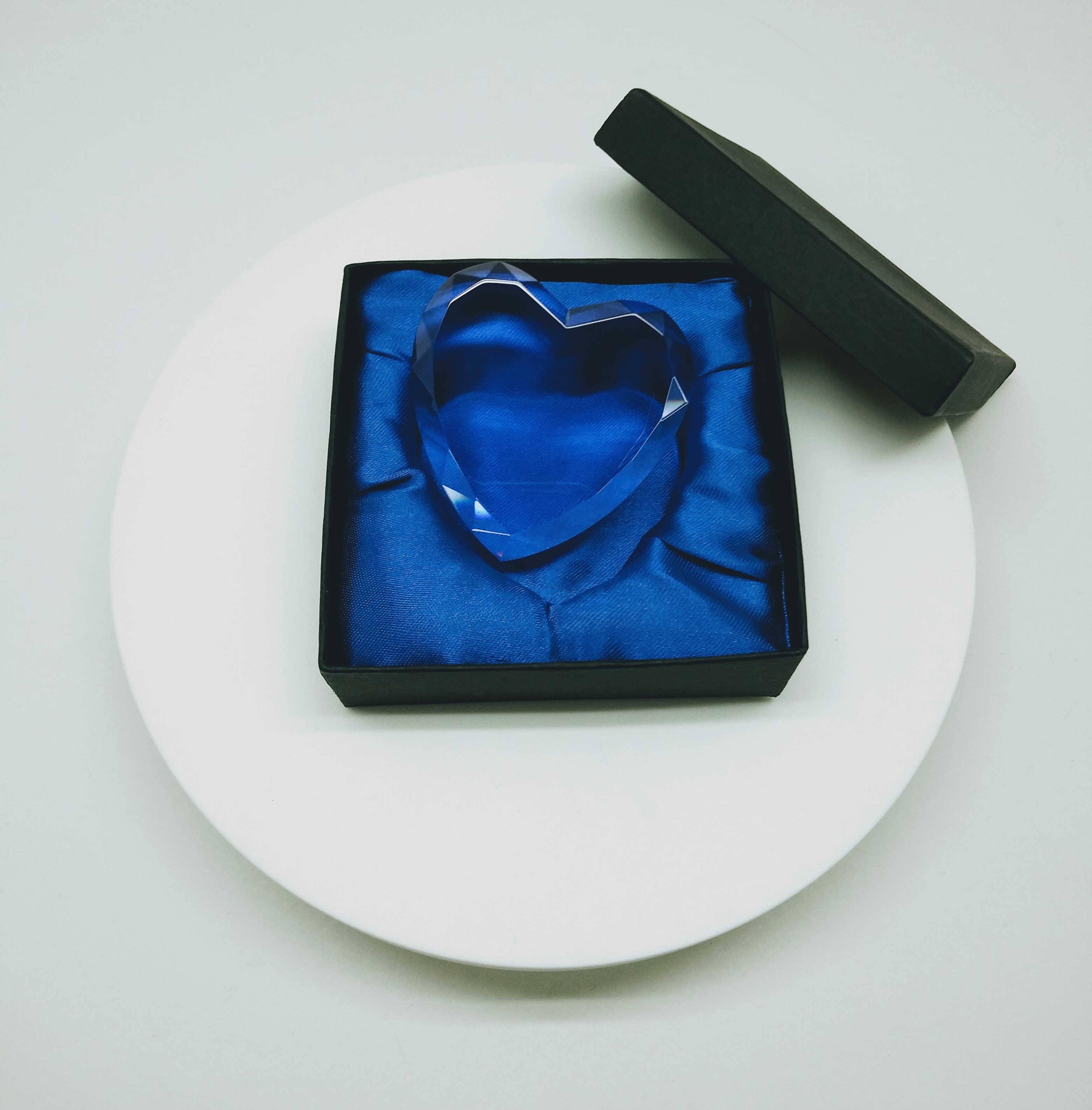 Gem Cut Heart Crystal Award. 1