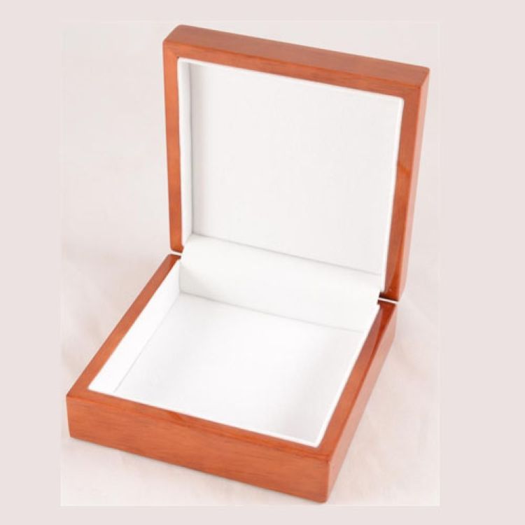 Marc Piano Finish Box 1