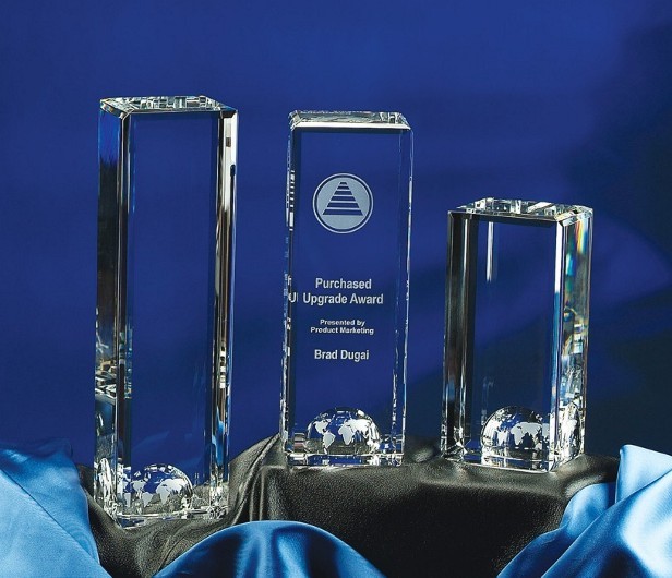 Contemporary Vistas Crystal World Tower Award 2