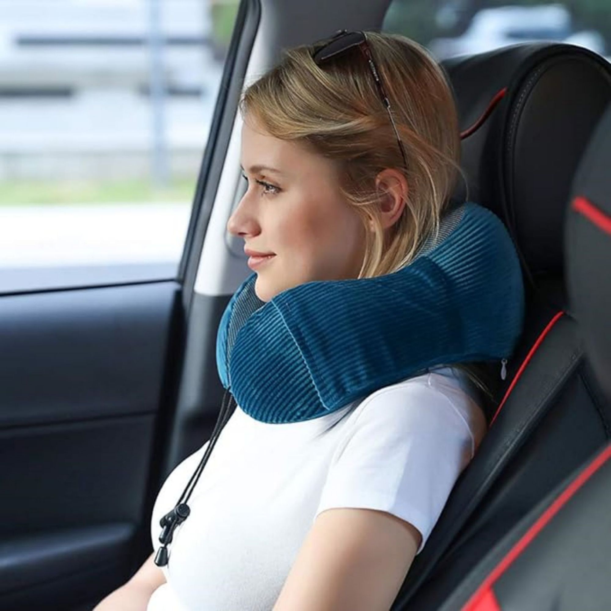 Memory Foam Neck Pillow With 360-Degree Head Support 4