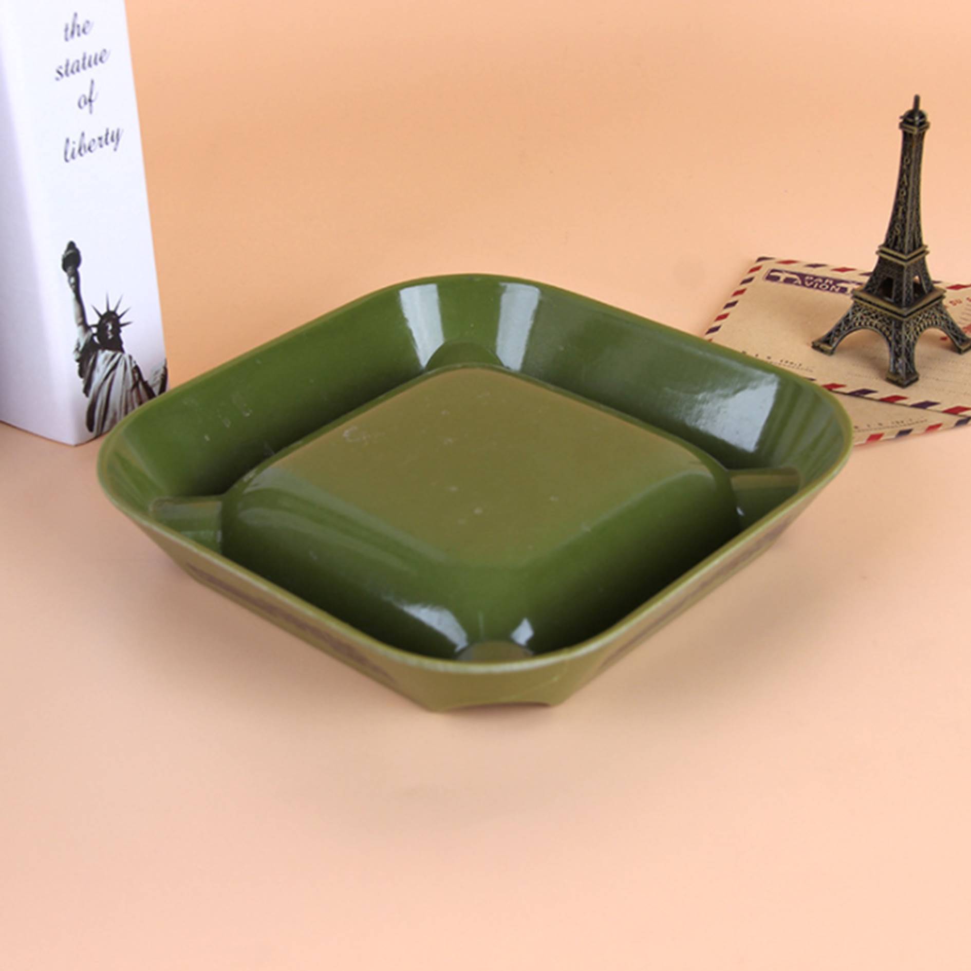 Creative Custom Melamine Ashtray 3