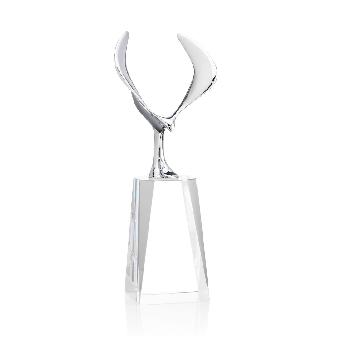 Maverick Eagle VividPrint™ Award on Cairns Base - Clear 6