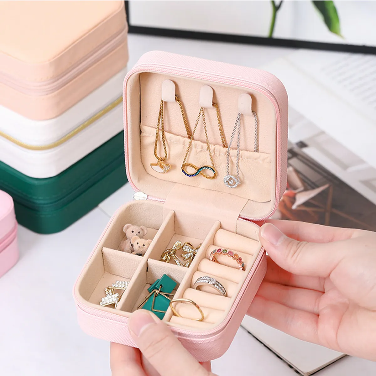 Portable Travel PU Jewelry Box Case Storage Organizer Holder 2