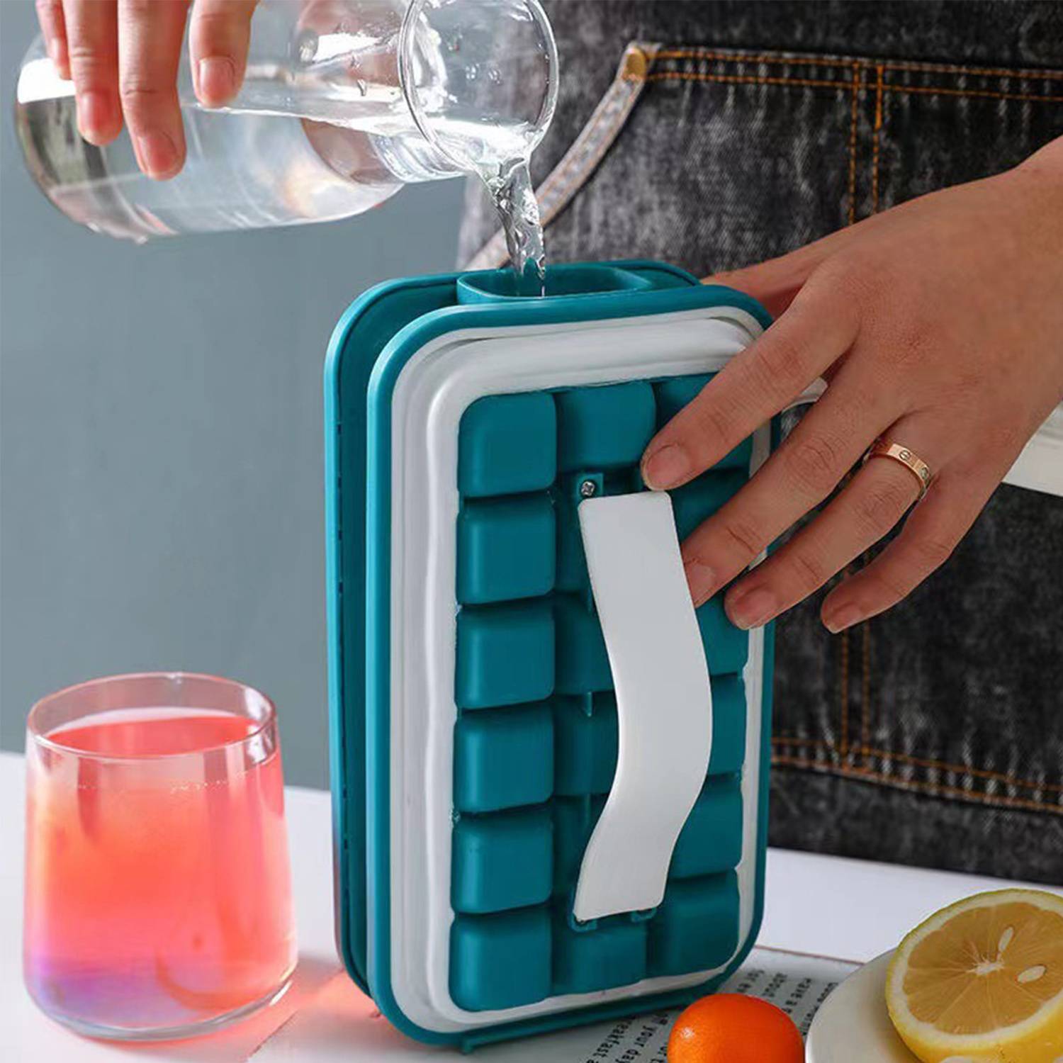 Plastic Stretch Ice Mold 3