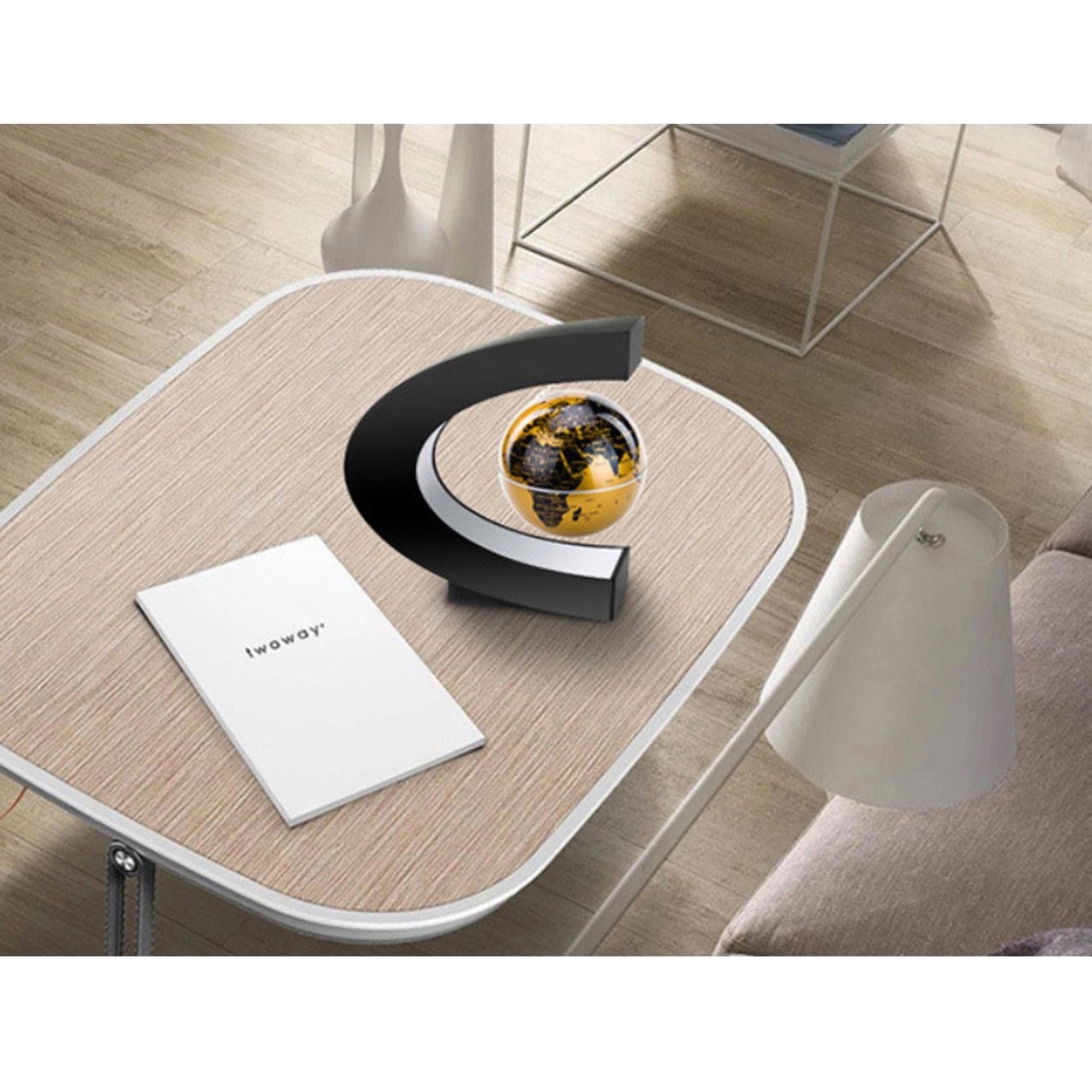 Floating Speaker with Lamp Spinning in Air 5