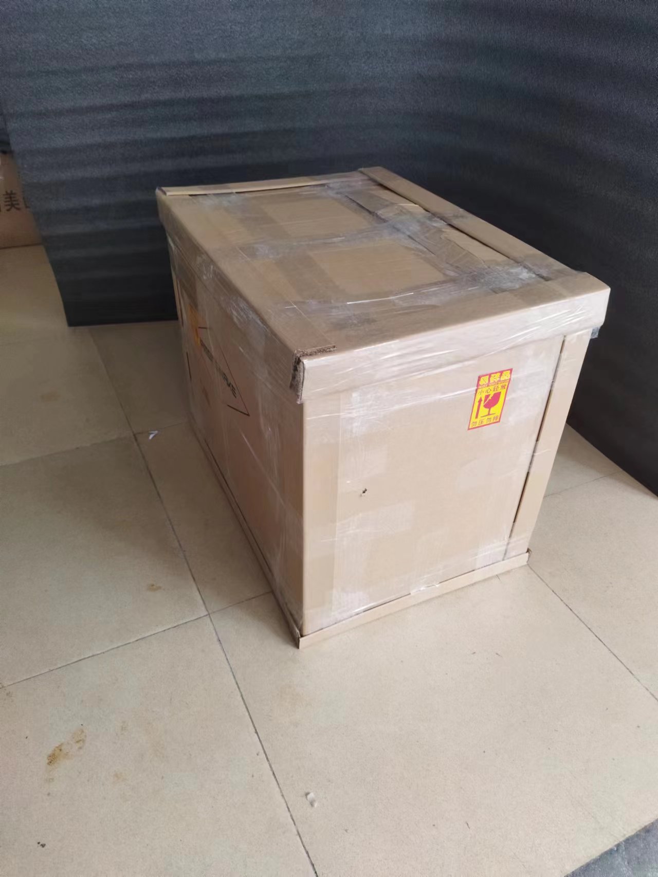 12L LED Custom Acrylic Ice Buckets 6