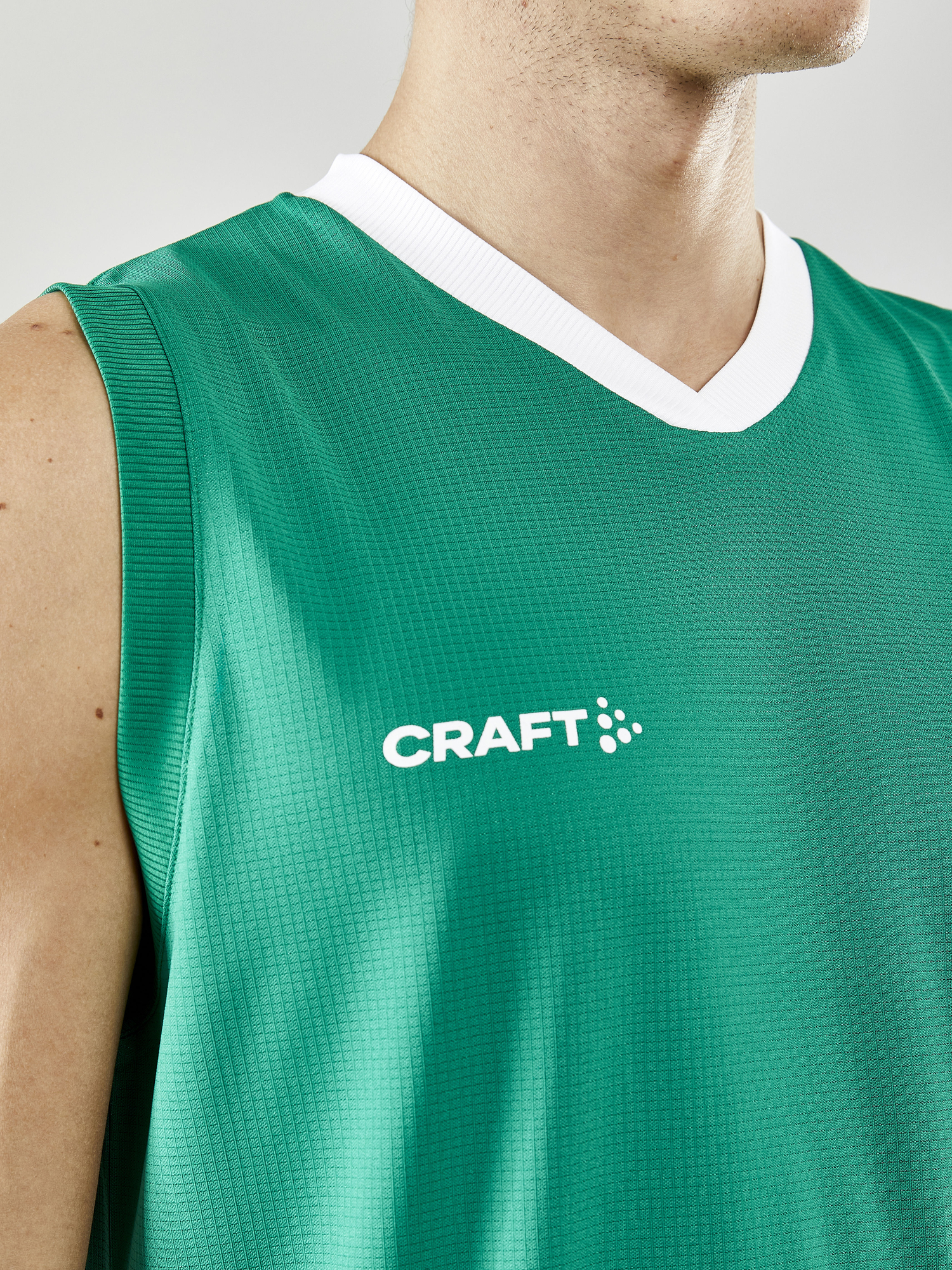 PROGRESS BASKET SINGLET M 42