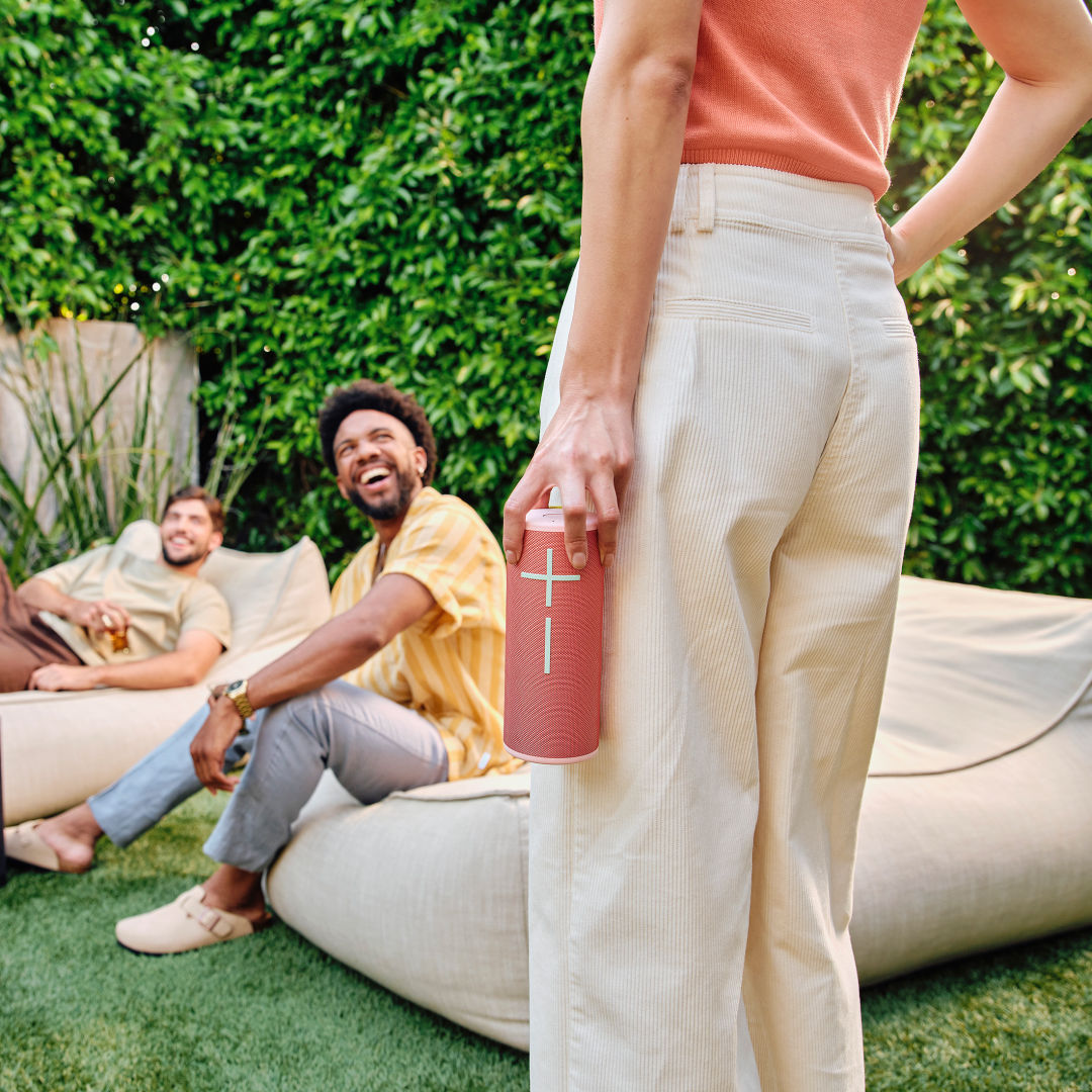 Logitech® Ultimate Ears BOOM 4 Speaker 15